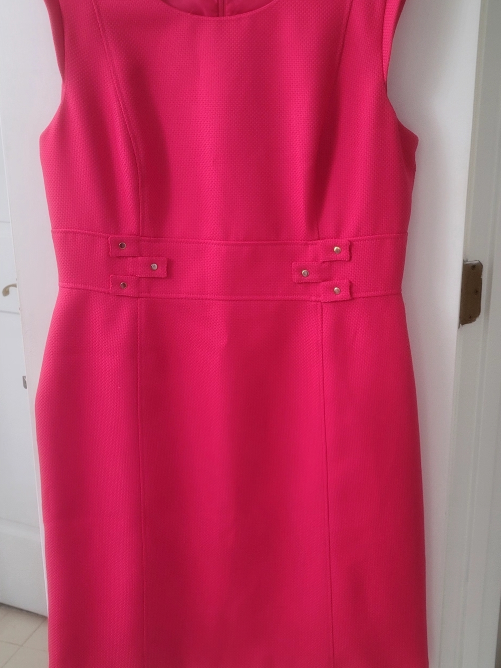 Tahari Sleeveless Sheath Dress in Bright Pink